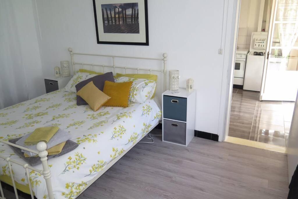 Les Petits Self Contained 2 Bedroom Apartment Molieres (Dordogne) Exteriér fotografie