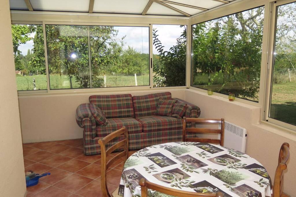 Les Petits Self Contained 2 Bedroom Apartment Molieres (Dordogne) Exteriér fotografie